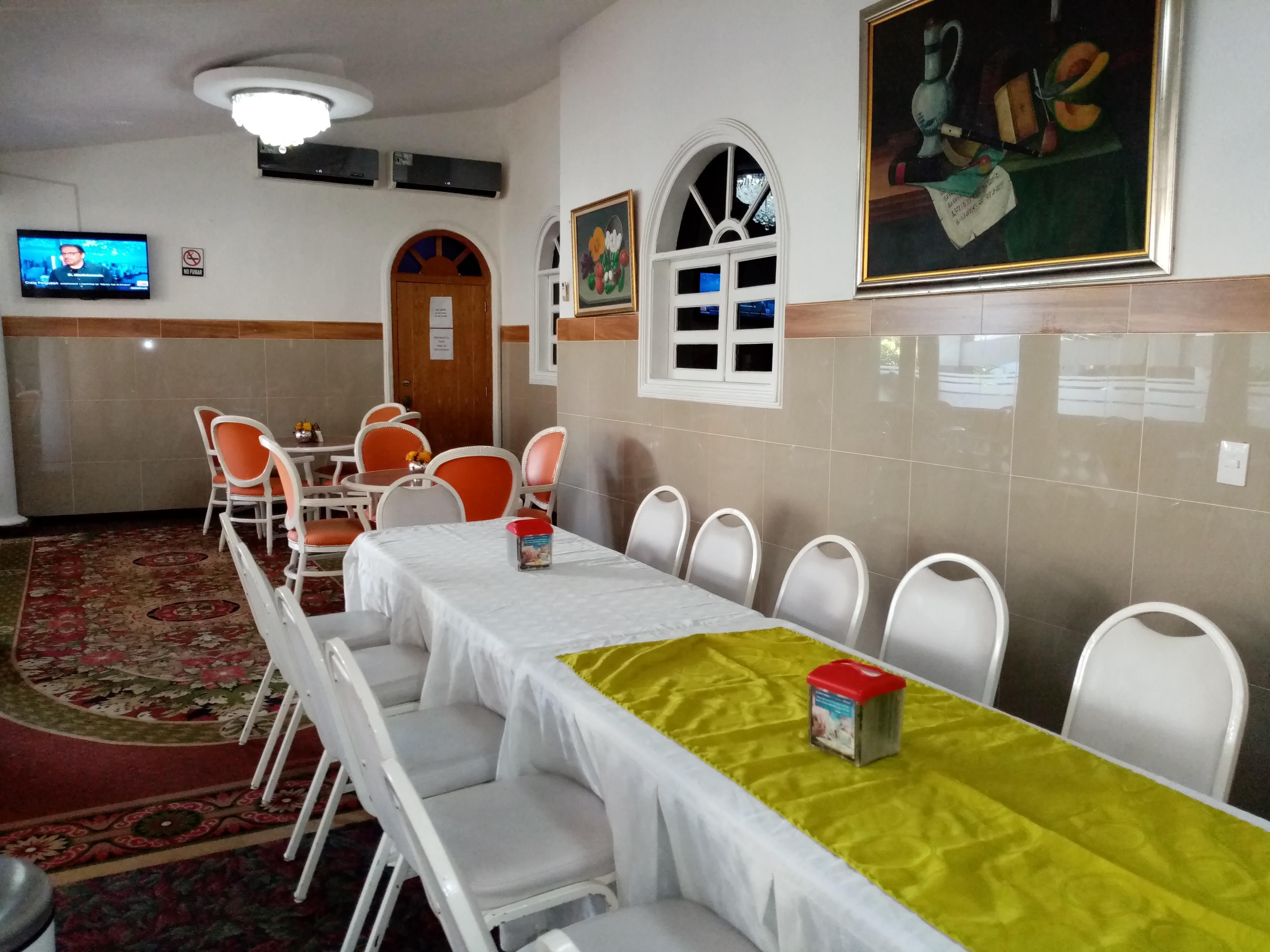 Hotel La Casona Dorada Санто Доминго Екстериор снимка